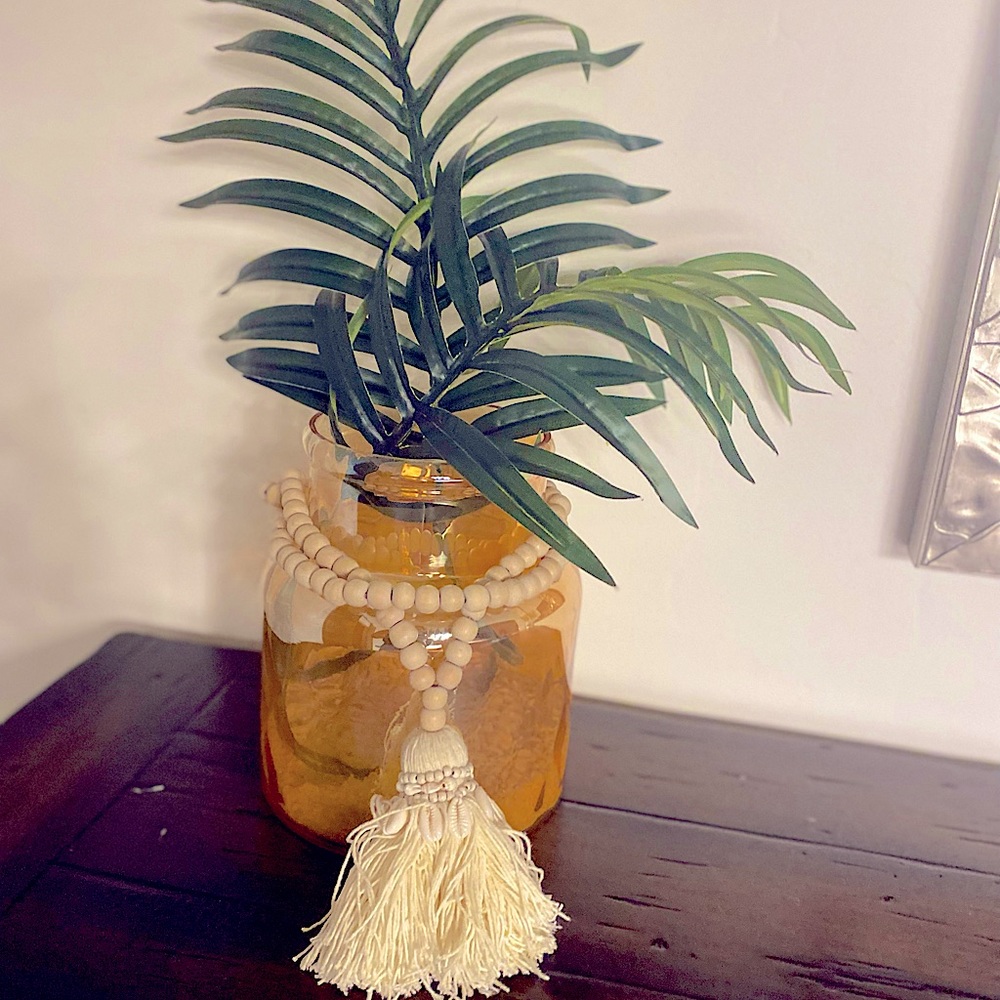 Iridescent Wide Jar Vase ( vase only) various pictures are  décor examples